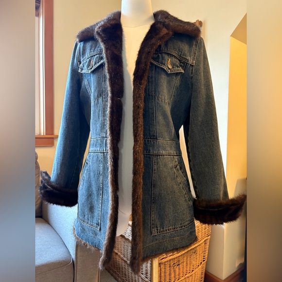 VINTAGE 80’s Marvin Richard’s Classic Denim Jacket w Faux Mink Fur Lining - Picture 3 of 16